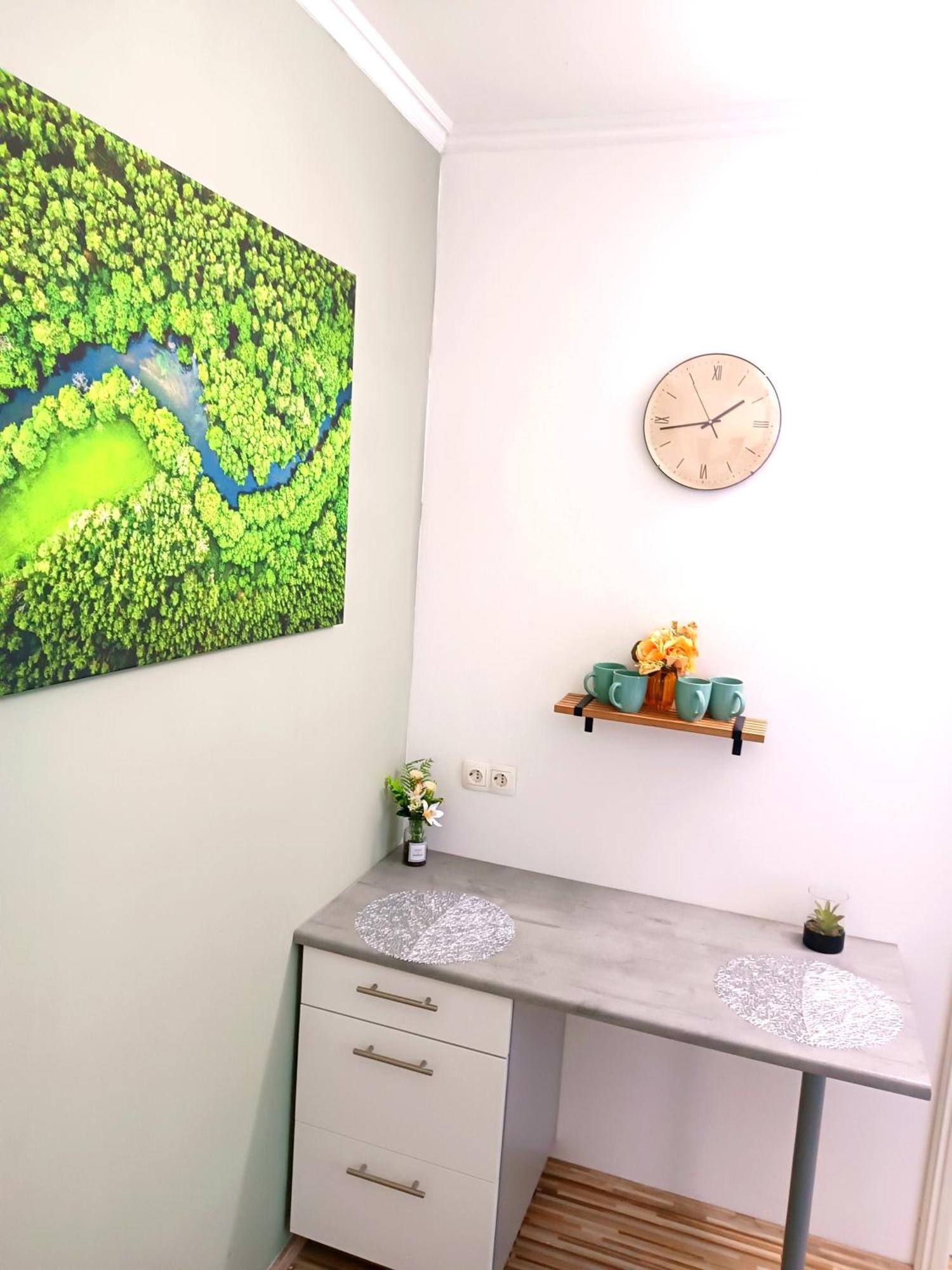 Family 2 Room's Centre Apartment Murzzuschlag